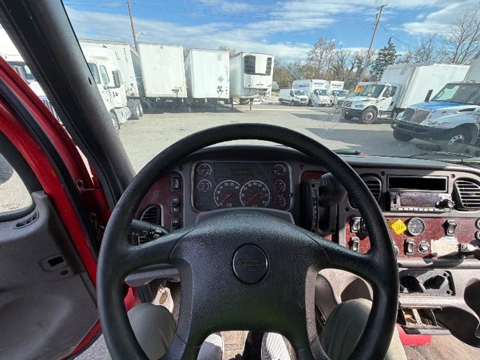 Medium Duty Box Truck-Light and Medium Duty Trucks-Freightliner-2019-M2-Baltimore-MD-275,448\n\t\tmiles-$ 35,750 - Image 18