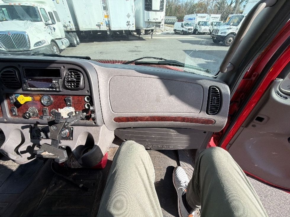 Medium Duty Box Truck-Light and Medium Duty Trucks-Freightliner-2019-M2-Baltimore-MD-275,448\n\t\tmiles-$ 35,750 - Image 21