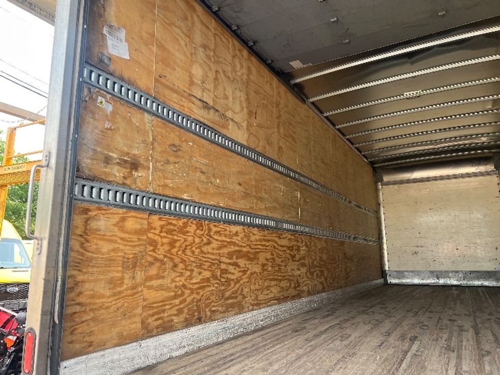 Medium Duty Box Truck-Light and Medium Duty Trucks-Freightliner-2019-M2-Baltimore-MD-288,067\n\t\tmiles-$ 30,750 - Image 9