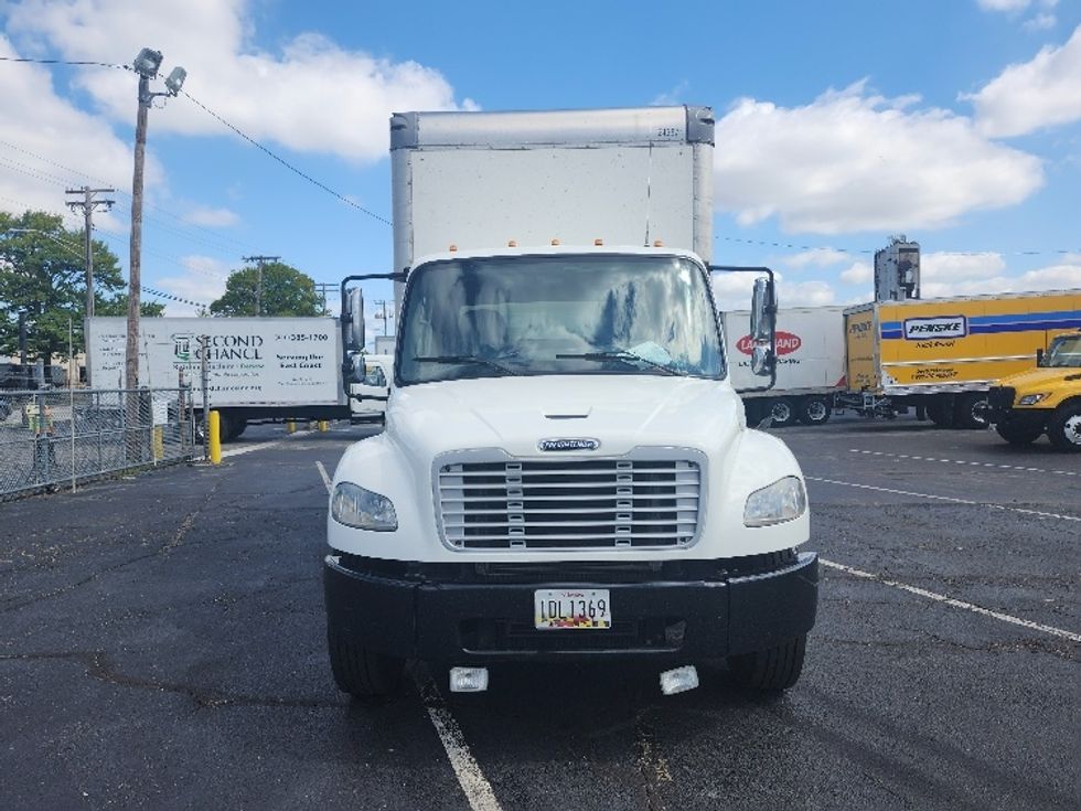 Medium Duty Box Truck-Light and Medium Duty Trucks-Freightliner-2019-M2-Baltimore-MD-294,575\n\t\tmiles-$ 31,000 - Image 2