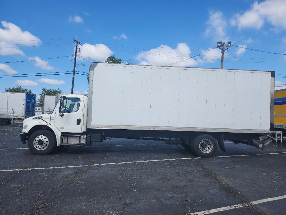 Medium Duty Box Truck-Light and Medium Duty Trucks-Freightliner-2019-M2-Baltimore-MD-294,575\n\t\tmiles-$ 31,000 - Image 4