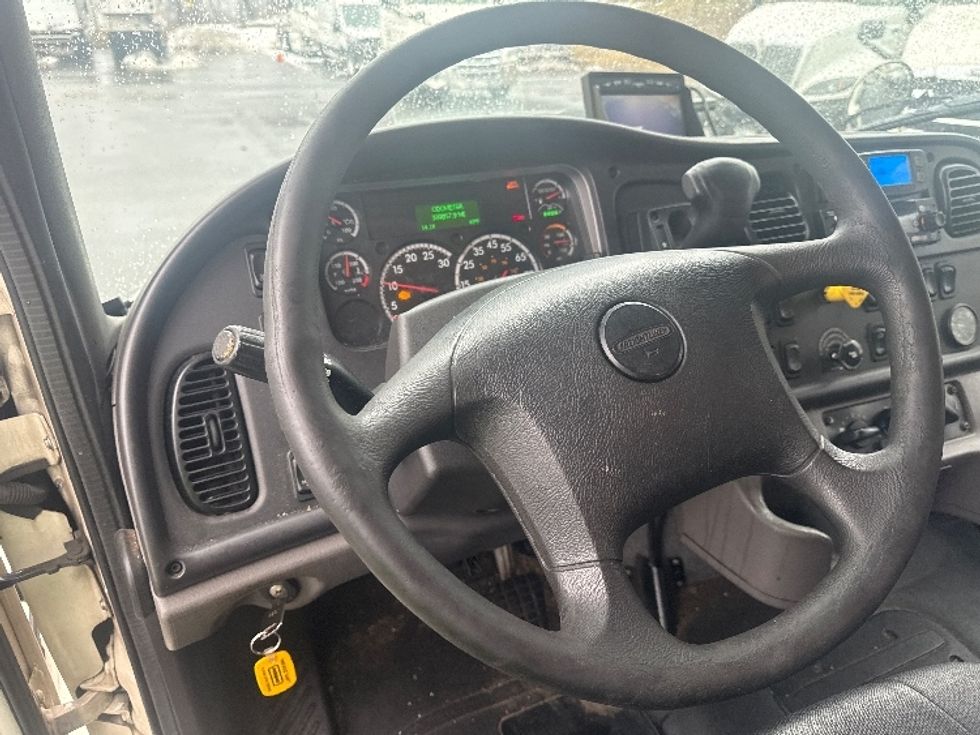 Medium Duty Box Truck-Light and Medium Duty Trucks-Freightliner-2019-M2-Baltimore-MD-339,855\n\t\tmiles-$ 20,000 - Image 15