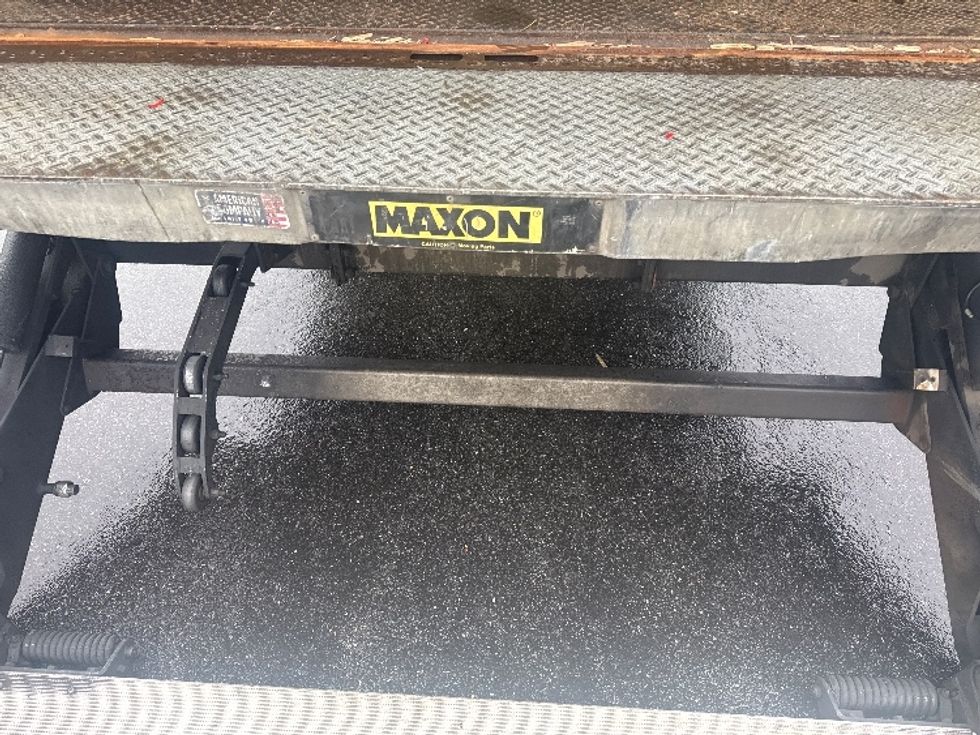 Medium Duty Box Truck-Light and Medium Duty Trucks-Freightliner-2019-M2-Baltimore-MD-339,855\n\t\tmiles-$ 20,000 - Image 9