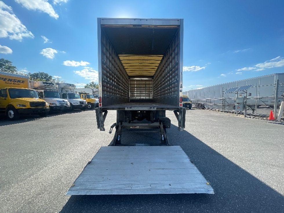 Medium Duty Box Truck-Light and Medium Duty Trucks-Freightliner-2019-M2-Baltimore-MD-80,532\n\t\tmiles-$ 61,000 - Image 8