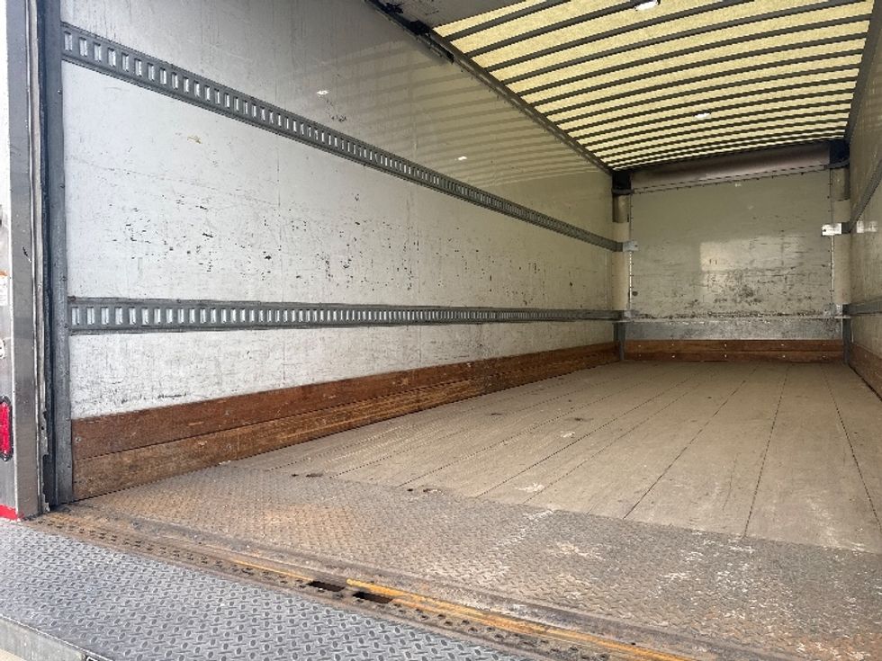 Medium Duty Box Truck-Light and Medium Duty Trucks-Freightliner-2019-M2-Baltimore-MD-84,889\n\t\tmiles-$ 59,500 - Image 11