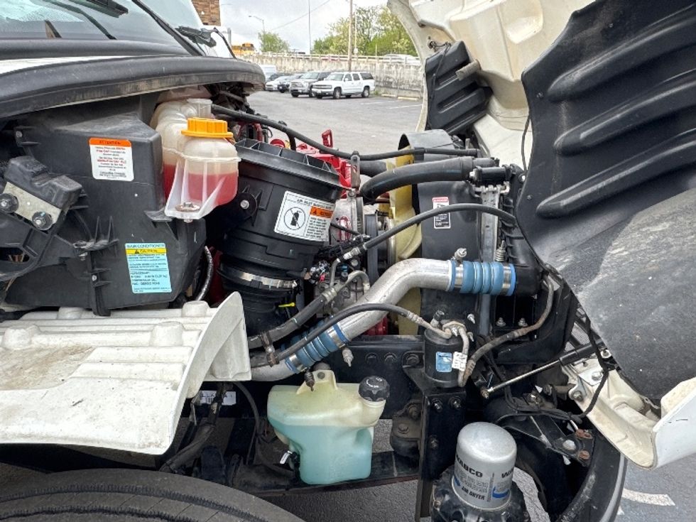 Medium Duty Box Truck-Light and Medium Duty Trucks-Freightliner-2019-M2-Baltimore-MD-84,889\n\t\tmiles-$ 59,500 - Image 23