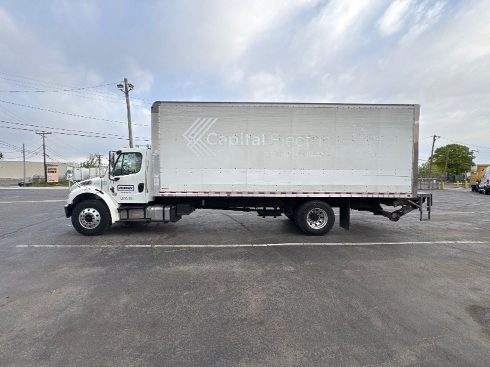 Medium Duty Box Truck-Light and Medium Duty Trucks-Freightliner-2019-M2-Baltimore-MD-84,889\n\t\tmiles-$ 59,500 - Image 4