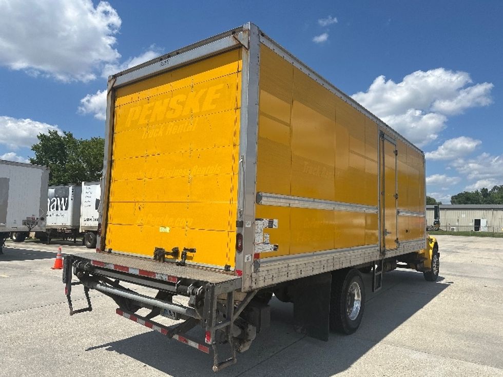 Medium Duty Box Truck-Light and Medium Duty Trucks-Freightliner-2019-M2-Baton Rouge-LA-208,913\n\t\tmiles-$ 40,750 - Image 13