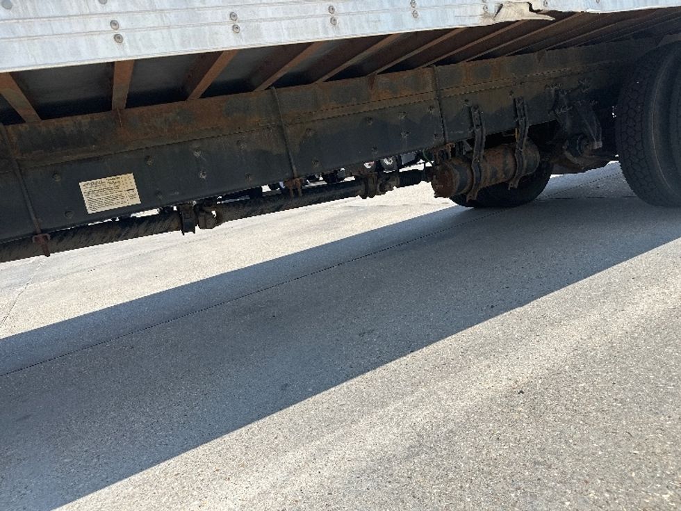 Medium Duty Box Truck-Light and Medium Duty Trucks-Freightliner-2019-M2-Baton Rouge-LA-208,913\n\t\tmiles-$ 40,750 - Image 5