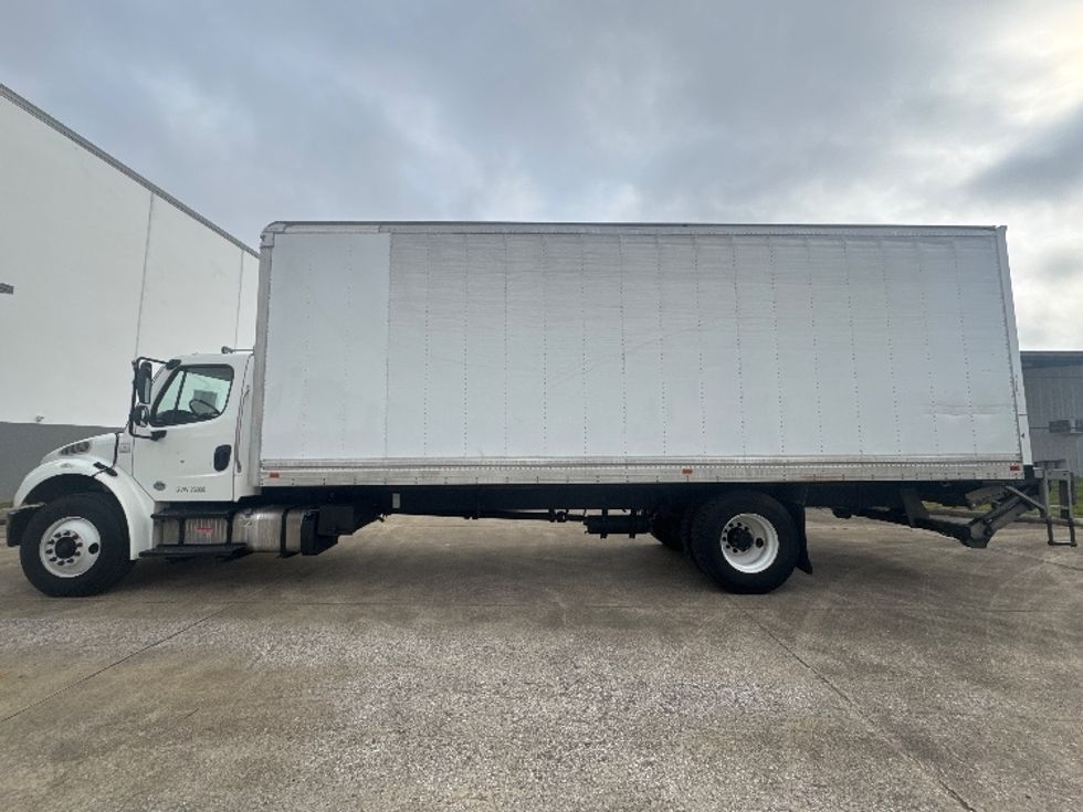 Medium Duty Box Truck-Light and Medium Duty Trucks-Freightliner-2019-M2-Beaumont-TX-174,989\n\t\tmiles-$ 50,750 - Image 4