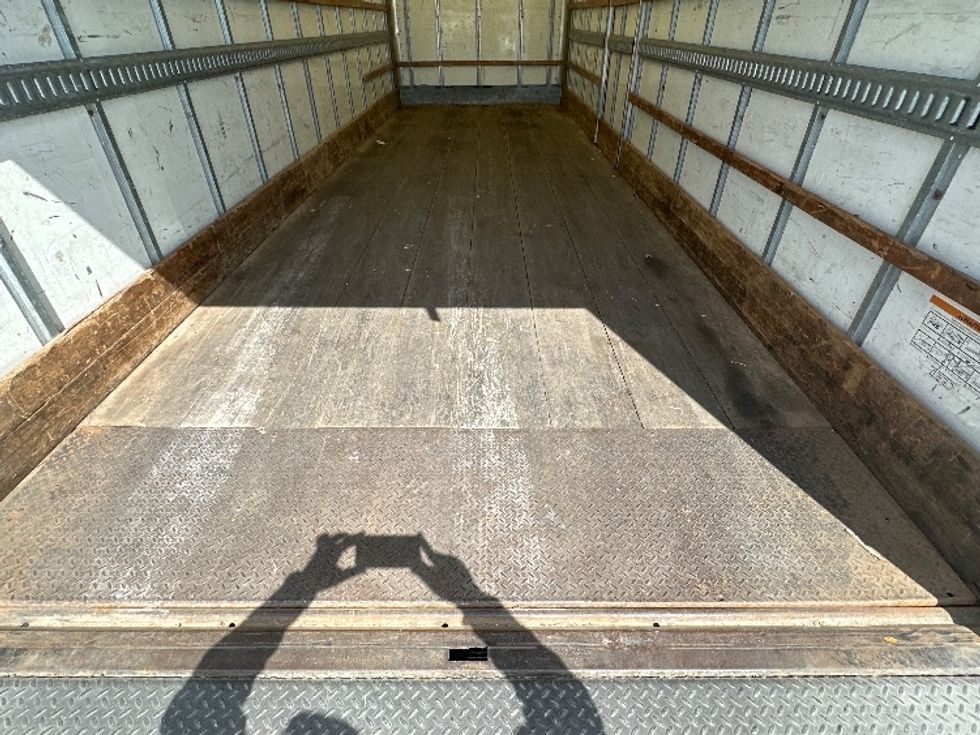 Medium Duty Box Truck-Light and Medium Duty Trucks-Freightliner-2019-M2-Belcamp-MD-250,286\n\t\tmiles-$ 31,250 - Image 10