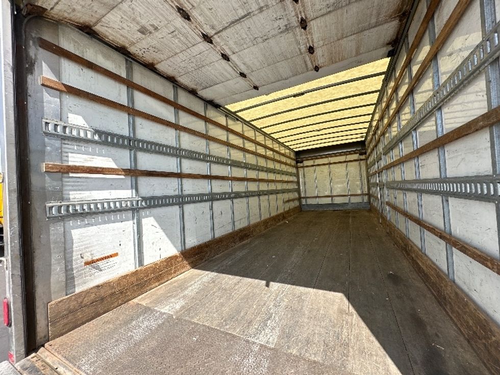 Medium Duty Box Truck-Light and Medium Duty Trucks-Freightliner-2019-M2-Belcamp-MD-250,286\n\t\tmiles-$ 31,250 - Image 11