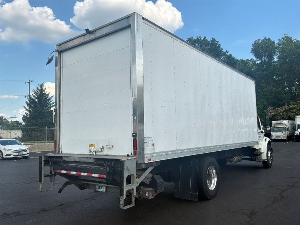 Medium Duty Box Truck-Light and Medium Duty Trucks-Freightliner-2019-M2-Bensalem-PA-57,677\n\t\tmiles-$ 61,250 - Image 13