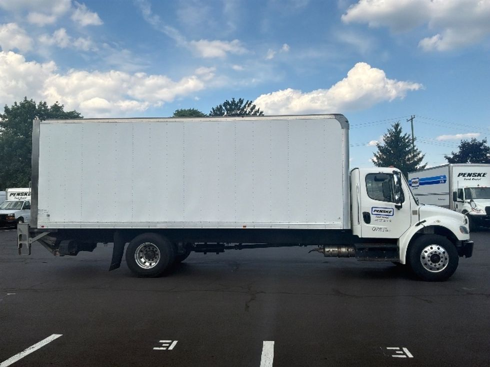 Medium Duty Box Truck-Light and Medium Duty Trucks-Freightliner-2019-M2-Bensalem-PA-57,677\n\t\tmiles-$ 61,250 - Image 15