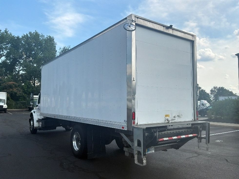 Medium Duty Box Truck-Light and Medium Duty Trucks-Freightliner-2019-M2-Bensalem-PA-57,677\n\t\tmiles-$ 61,250 - Image 6