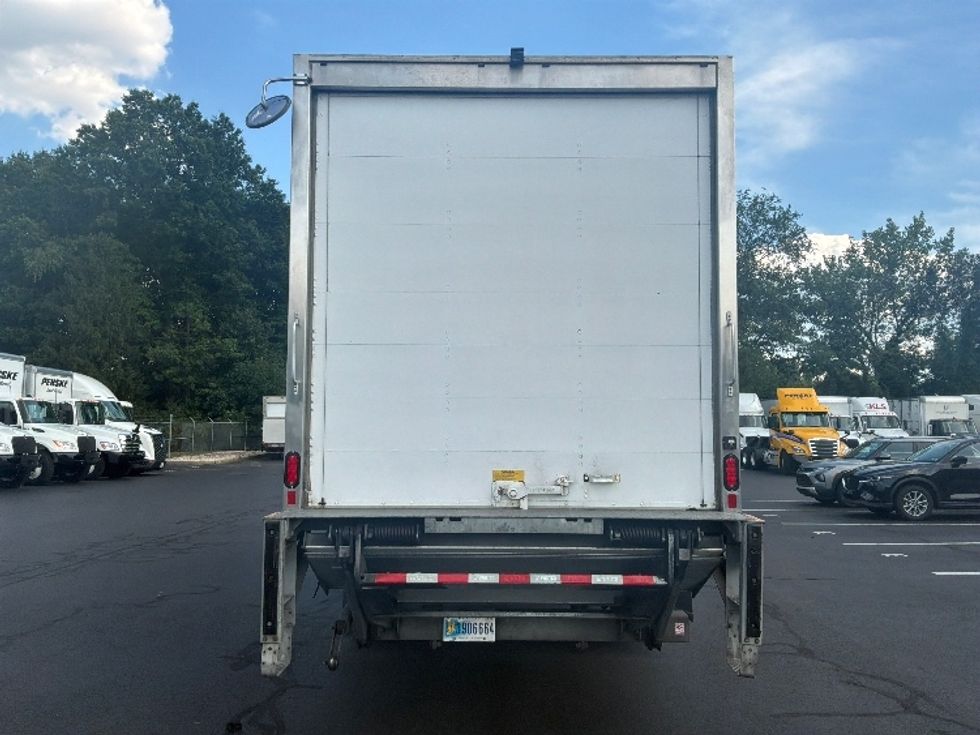 Medium Duty Box Truck-Light and Medium Duty Trucks-Freightliner-2019-M2-Bensalem-PA-57,677\n\t\tmiles-$ 61,250 - Image 7