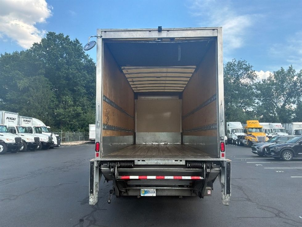 Medium Duty Box Truck-Light and Medium Duty Trucks-Freightliner-2019-M2-Bensalem-PA-57,677\n\t\tmiles-$ 61,250 - Image 8