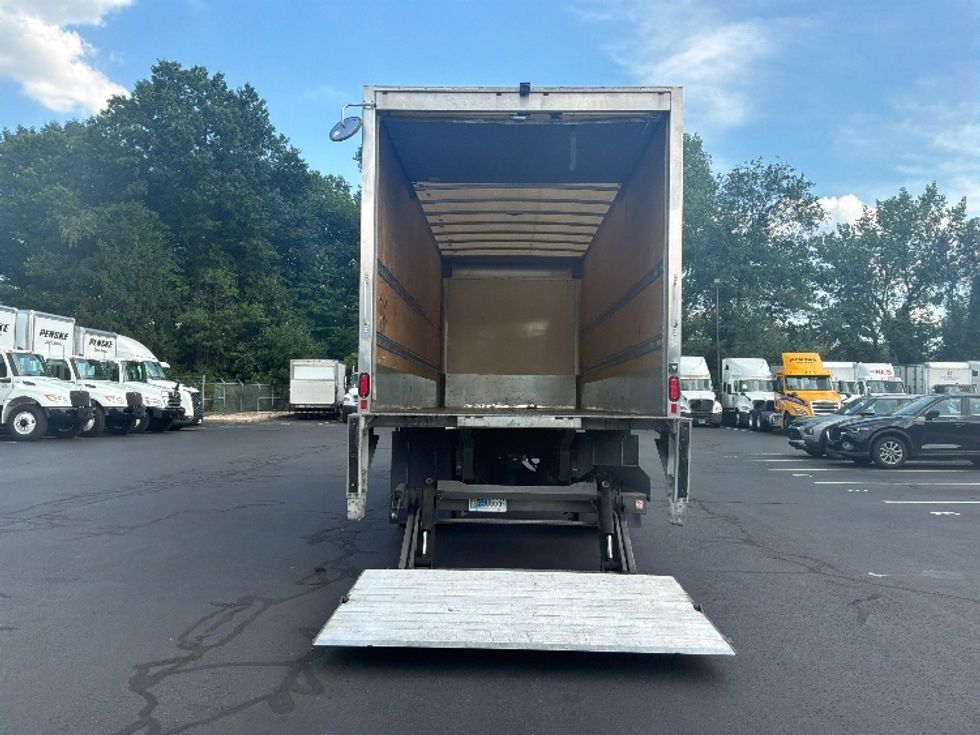 Medium Duty Box Truck-Light and Medium Duty Trucks-Freightliner-2019-M2-Bensalem-PA-57,677\n\t\tmiles-$ 61,250 - Image 9