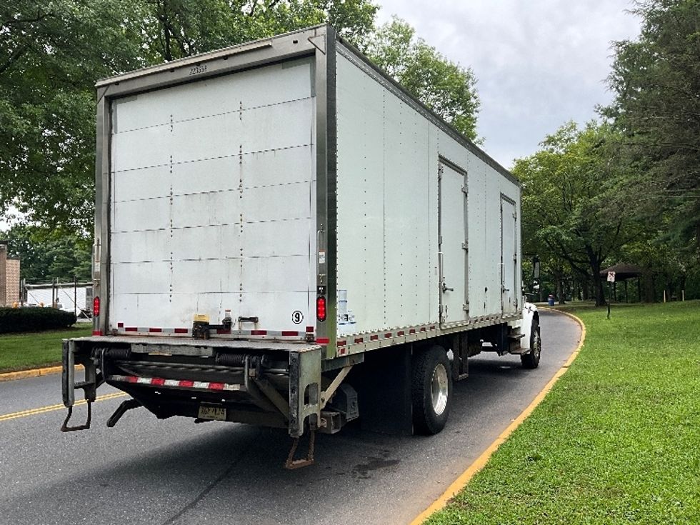 Medium Duty Box Truck-Light and Medium Duty Trucks-Freightliner-2019-M2-Bethlehem-PA-181,904\n\t\tmiles-$ 51,250 - Image 13