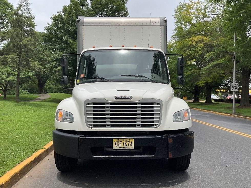 Medium Duty Box Truck-Light and Medium Duty Trucks-Freightliner-2019-M2-Bethlehem-PA-181,904\n\t\tmiles-$ 51,250 - Image 2