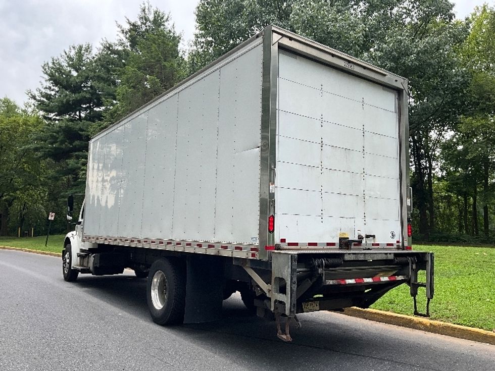 Medium Duty Box Truck-Light and Medium Duty Trucks-Freightliner-2019-M2-Bethlehem-PA-181,904\n\t\tmiles-$ 51,250 - Image 6