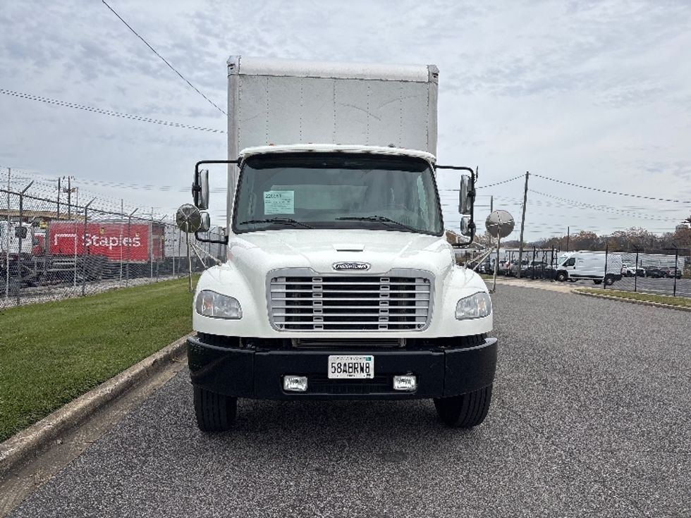 Medium Duty Box Truck-Light and Medium Duty Trucks-Freightliner-2019-M2-Birmingham-AL-127,867\n\t\tmiles-$ 63,250 - Image 2