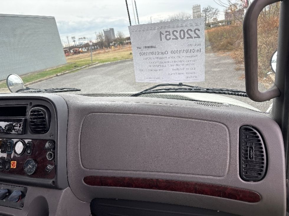 Medium Duty Box Truck-Light and Medium Duty Trucks-Freightliner-2019-M2-Birmingham-AL-127,867\n\t\tmiles-$ 63,250 - Image 21