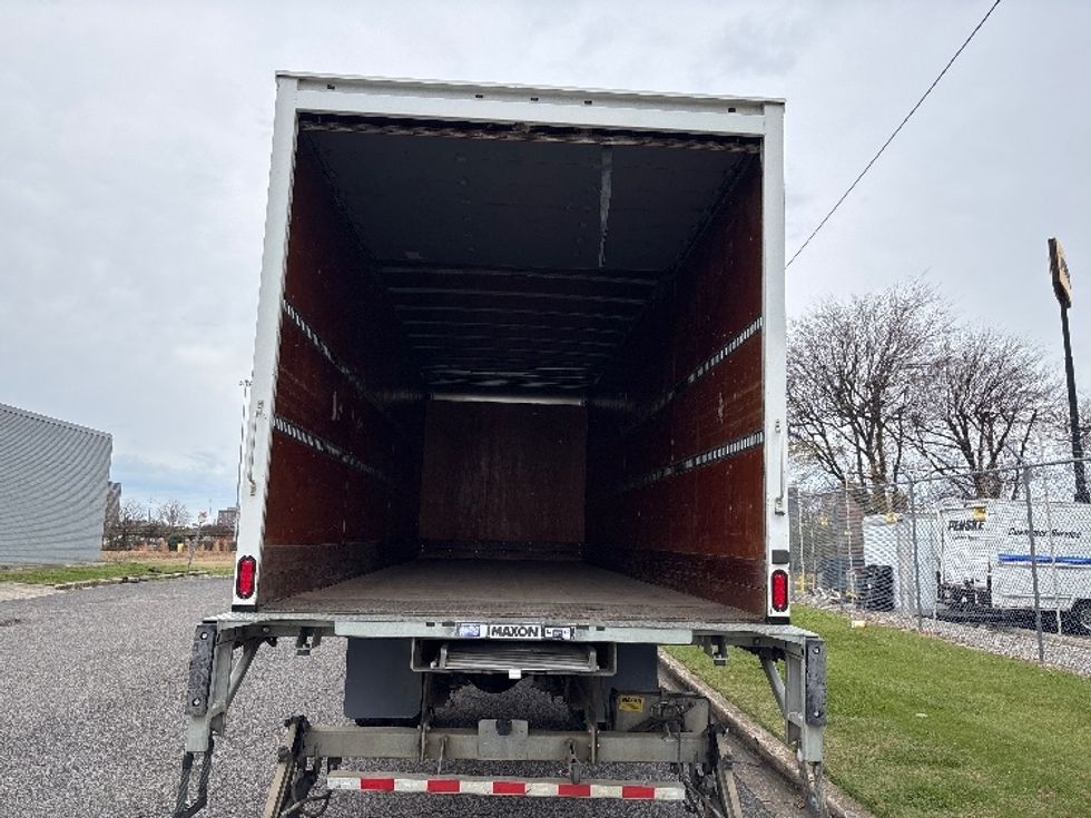 Medium Duty Box Truck-Light and Medium Duty Trucks-Freightliner-2019-M2-Birmingham-AL-127,867\n\t\tmiles-$ 63,250 - Image 8