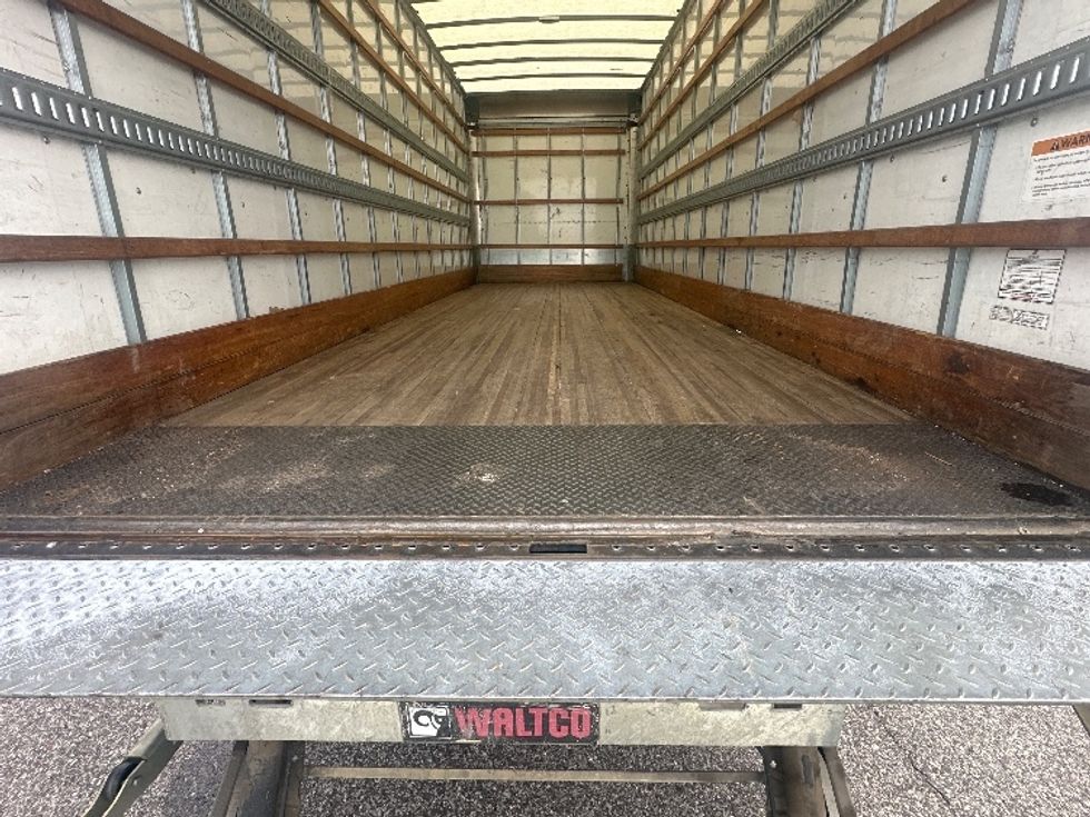 Medium Duty Box Truck-Light and Medium Duty Trucks-Freightliner-2019-M2-Birmingham-AL-173,900\n\t\tmiles-$ 50,750 - Image 10