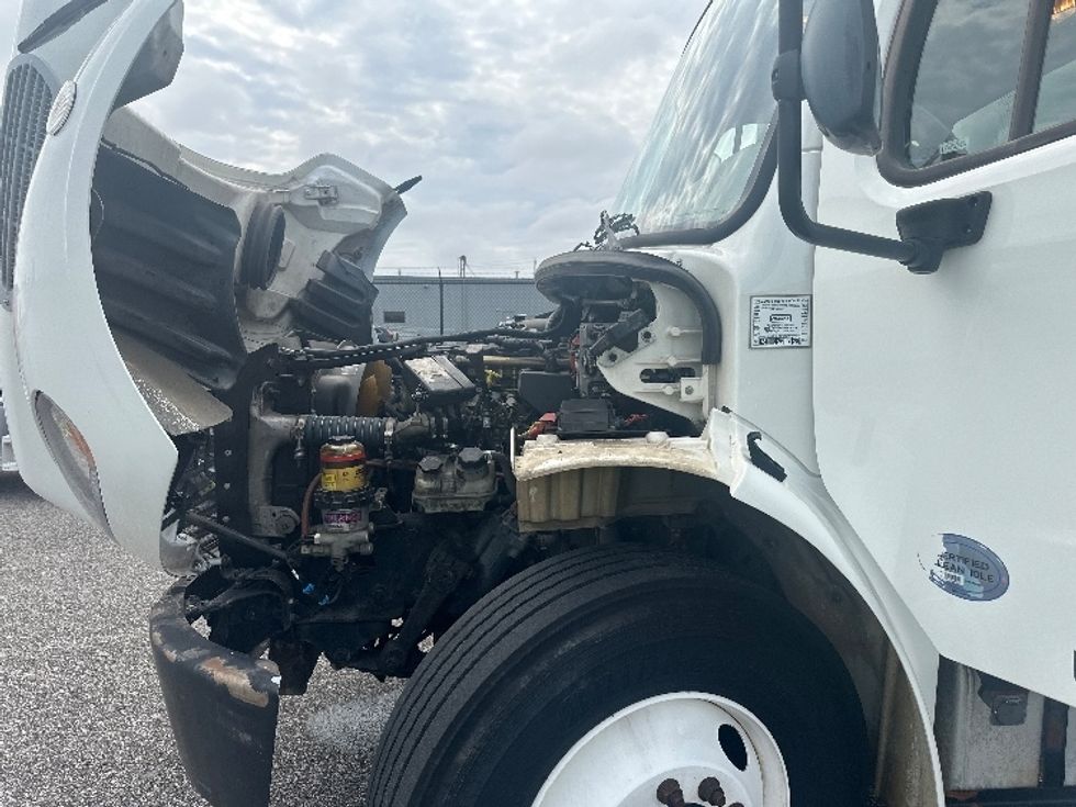 Medium Duty Box Truck-Light and Medium Duty Trucks-Freightliner-2019-M2-Birmingham-AL-173,900\n\t\tmiles-$ 50,750 - Image 23