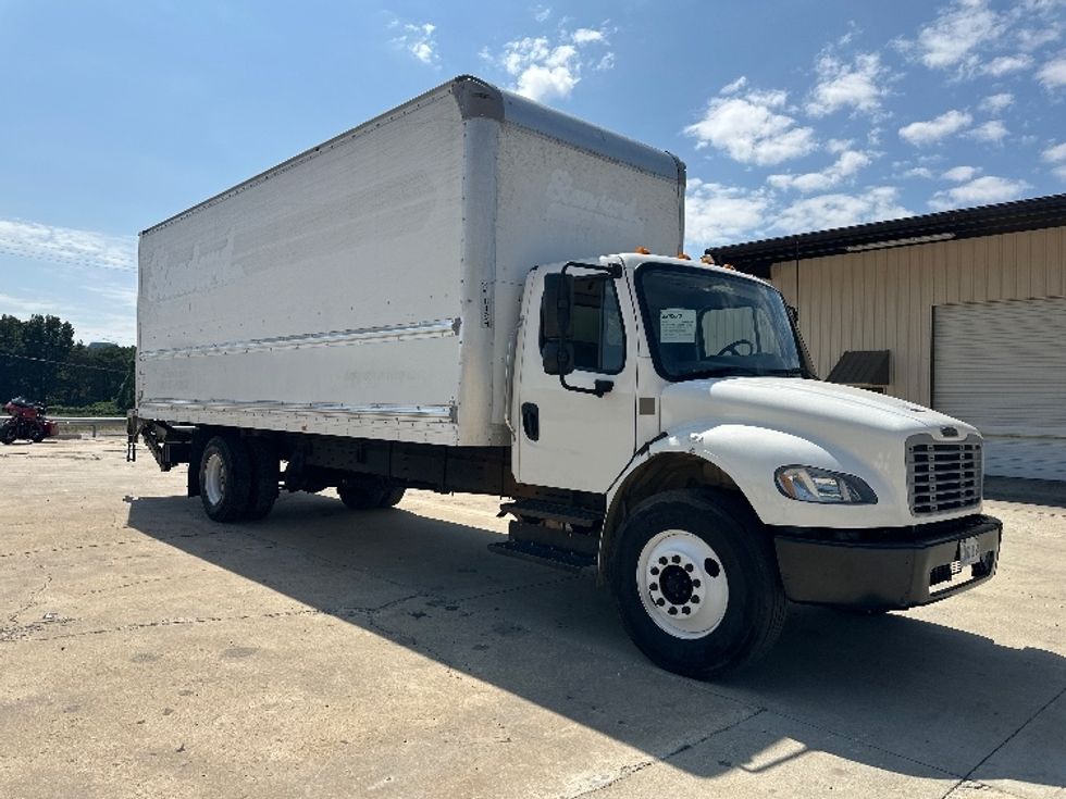 Medium Duty Box Truck-Light and Medium Duty Trucks-Freightliner-2019-M2-Birmingham-AL-177,209\n\t\tmiles-$ 55,750 - Image 1