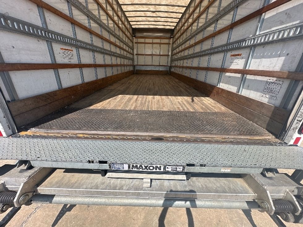 Medium Duty Box Truck-Light and Medium Duty Trucks-Freightliner-2019-M2-Birmingham-AL-177,209\n\t\tmiles-$ 55,750 - Image 10