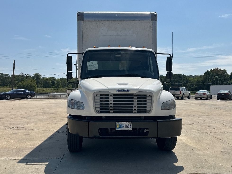 Medium Duty Box Truck-Light and Medium Duty Trucks-Freightliner-2019-M2-Birmingham-AL-177,209\n\t\tmiles-$ 55,750 - Image 2