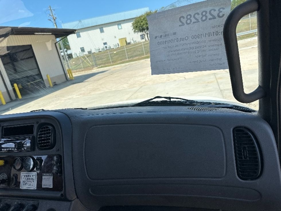 Medium Duty Box Truck-Light and Medium Duty Trucks-Freightliner-2019-M2-Birmingham-AL-177,209\n\t\tmiles-$ 55,750 - Image 21