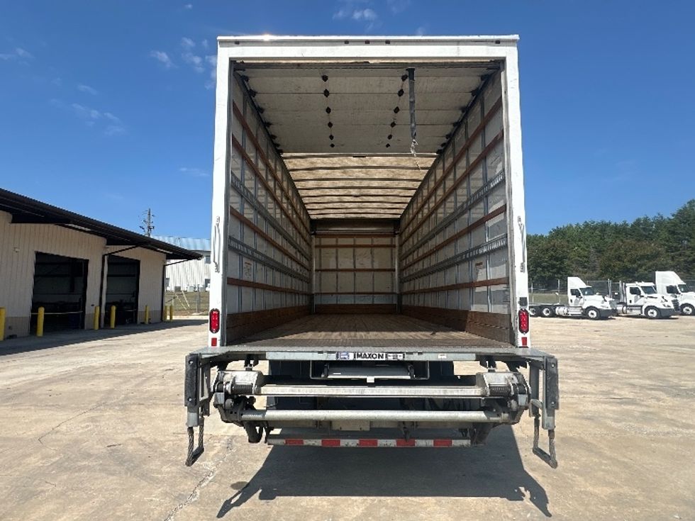 Medium Duty Box Truck-Light and Medium Duty Trucks-Freightliner-2019-M2-Birmingham-AL-177,209\n\t\tmiles-$ 55,750 - Image 8
