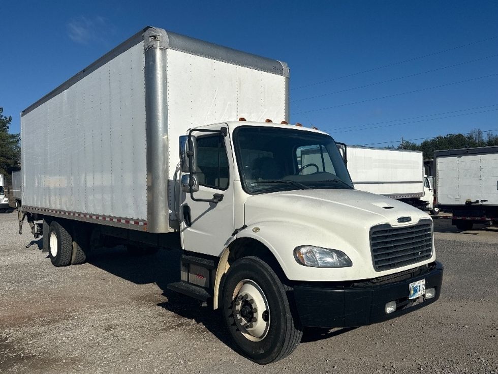 Medium Duty Box Truck-Light and Medium Duty Trucks-Freightliner-2019-M2-Birmingham-AL-265,980\n\t\tmiles-$ 40,750 - Image 1