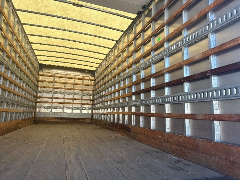 Medium Duty Box Truck-Light and Medium Duty Trucks-Freightliner-2019-M2-Birmingham-AL-265,980\n\t\tmiles-$ 40,750 - Image 12