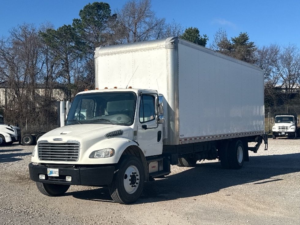 Medium Duty Box Truck-Light and Medium Duty Trucks-Freightliner-2019-M2-Birmingham-AL-265,980\n\t\tmiles-$ 40,750 - Image 3