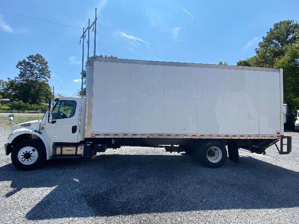 Medium Duty Box Truck-Light and Medium Duty Trucks-Freightliner-2019-M2-Blountville-TN-217,714\n\t\tmiles-$ 48,750 - Image 4