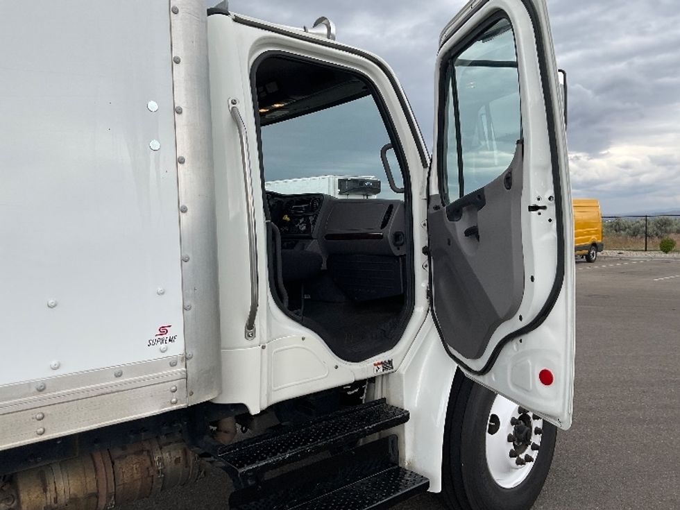 Medium Duty Box Truck-Light and Medium Duty Trucks-Freightliner-2019-M2-Boise-ID-218,824\n\t\tmiles-$ 44,000 - Image 20