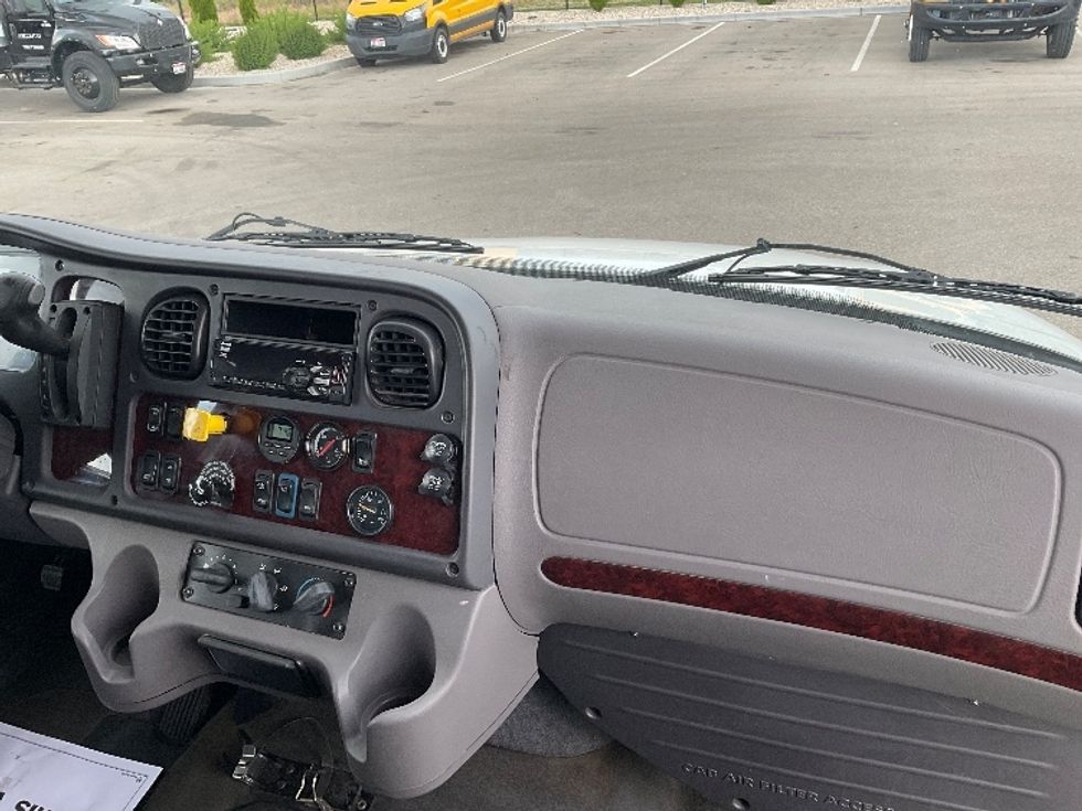 Medium Duty Box Truck-Light and Medium Duty Trucks-Freightliner-2019-M2-Boise-ID-218,824\n\t\tmiles-$ 44,000 - Image 21
