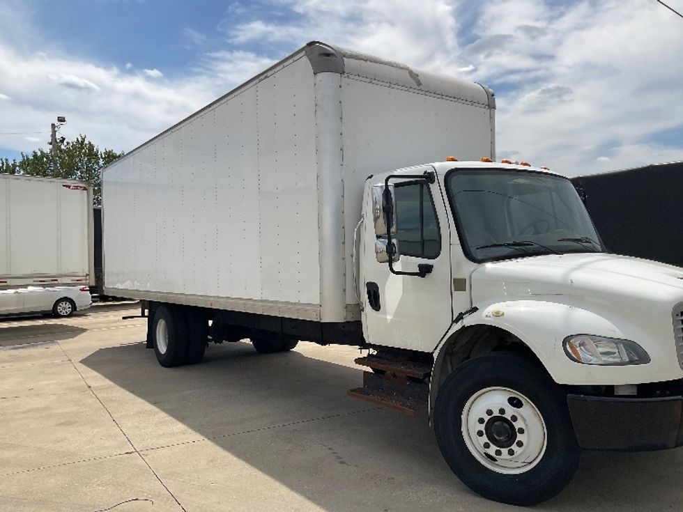 Medium Duty Box Truck-Light and Medium Duty Trucks-Freightliner-2019-M2-Bowling Green-KY-256,532\n\t\tmiles-$ 35,000 - Image 1