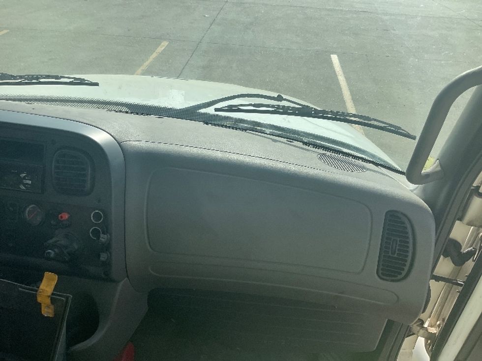 Medium Duty Box Truck-Light and Medium Duty Trucks-Freightliner-2019-M2-Bowling Green-KY-356,228\n\t\tmiles-$ 24,500 - Image 21