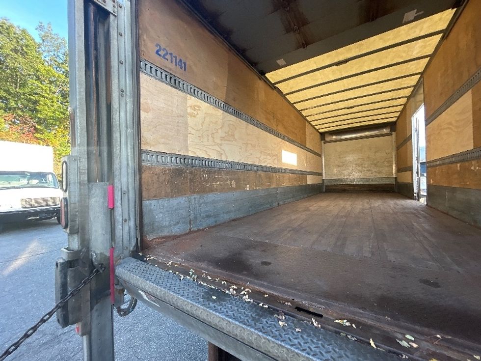 Medium Duty Box Truck-Light and Medium Duty Trucks-Freightliner-2019-M2-Braintree-MA-179,209\n\t\tmiles-$ 61,250 - Image 10