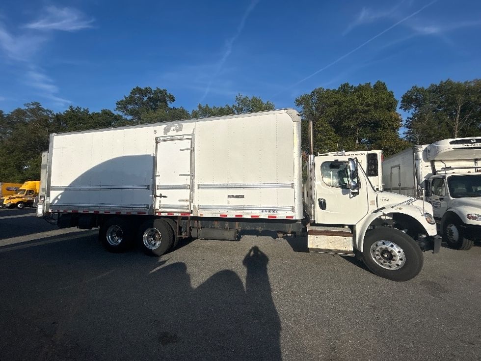 Medium Duty Box Truck-Light and Medium Duty Trucks-Freightliner-2019-M2-Braintree-MA-179,209\n\t\tmiles-$ 61,250 - Image 14