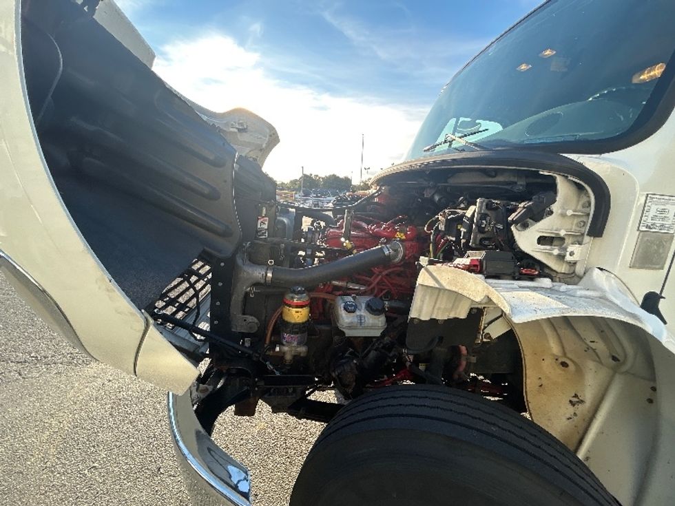 Medium Duty Box Truck-Light and Medium Duty Trucks-Freightliner-2019-M2-Braintree-MA-179,209\n\t\tmiles-$ 61,250 - Image 23