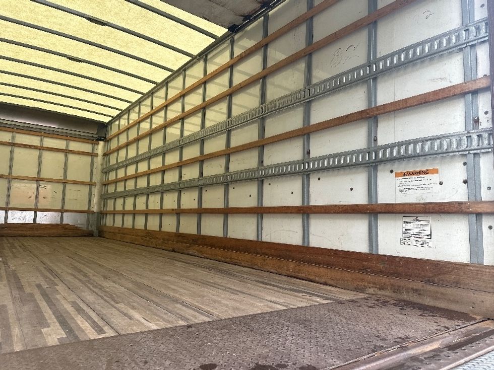Medium Duty Box Truck-Light and Medium Duty Trucks-Freightliner-2019-M2-Braintree-MA-182,318\n\t\tmiles-$ 46,000 - Image 12