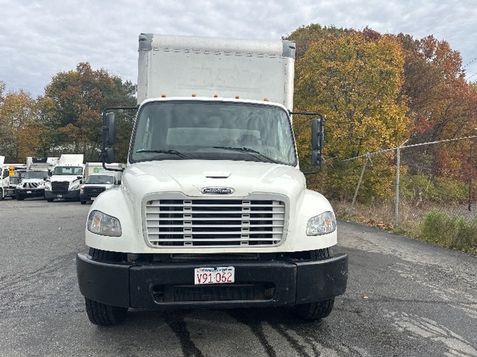 2019 Freightliner M2 106 Medium Duty photo 2