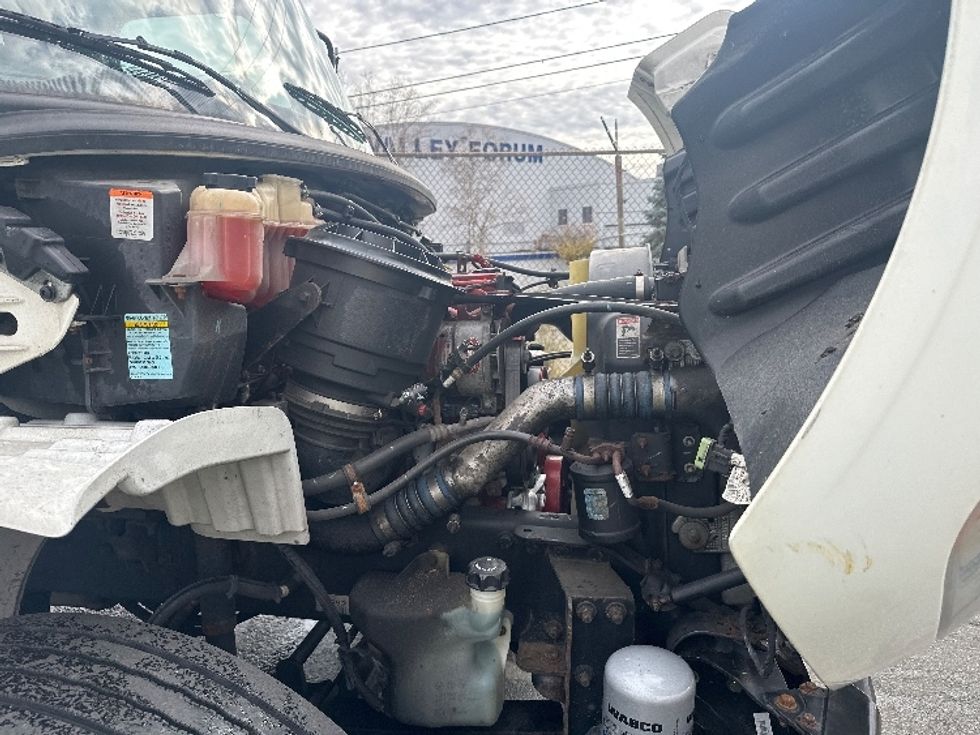 Medium Duty Box Truck-Light and Medium Duty Trucks-Freightliner-2019-M2-Braintree-MA-182,318\n\t\tmiles-$ 46,000 - Image 23