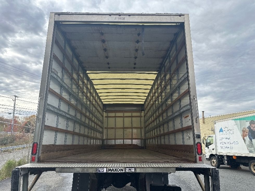 Medium Duty Box Truck-Light and Medium Duty Trucks-Freightliner-2019-M2-Braintree-MA-182,318\n\t\tmiles-$ 46,000 - Image 8
